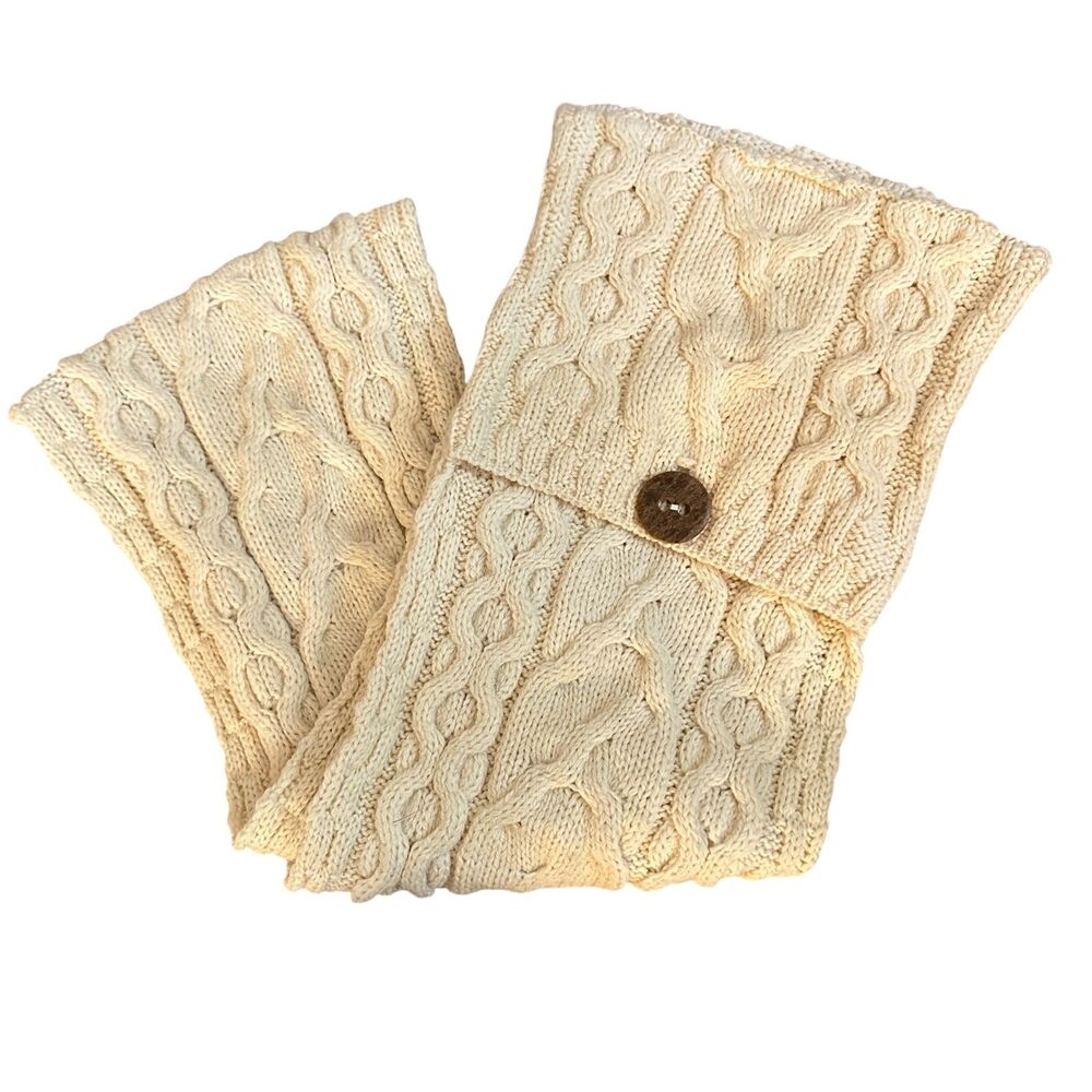 Carraigdonn White Cream Merino Wool Cableknit‎ Scarf with Handwarmers & Buttons
